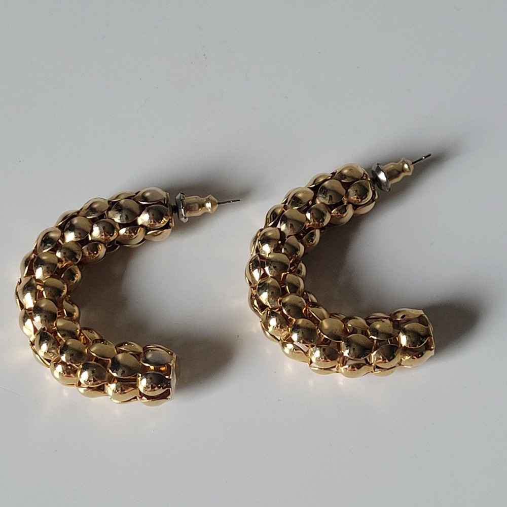 Chunky Gold Scale Mesh C-Hoop Earrings | 1.25" Textured Huggie Statement Studs